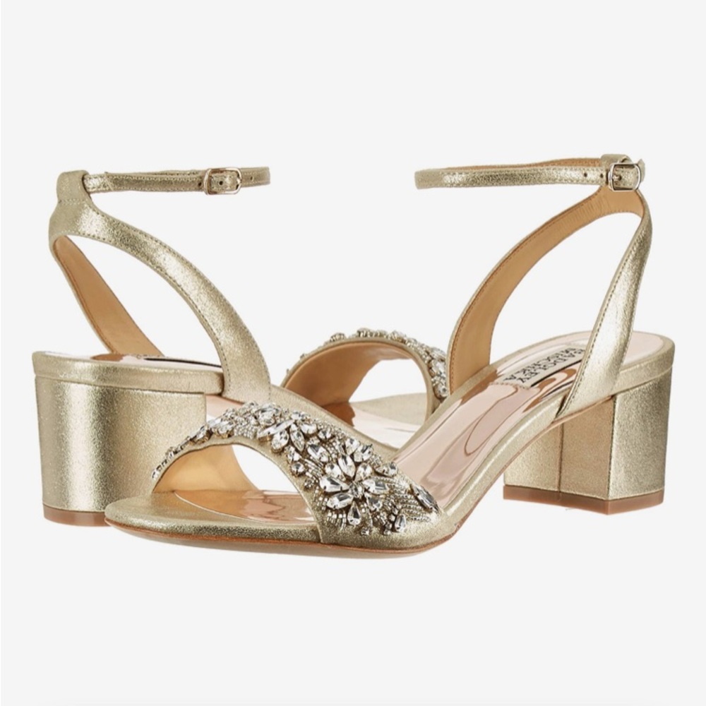 NWOB BADGLEY MISCHKA
Ivanna Satin Block-Heel Sandals Size 7 1/2